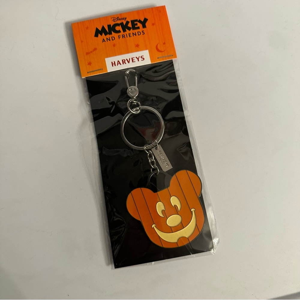 Harvey’s  seatbelt bags Mickey Mouse pumpkin keychain